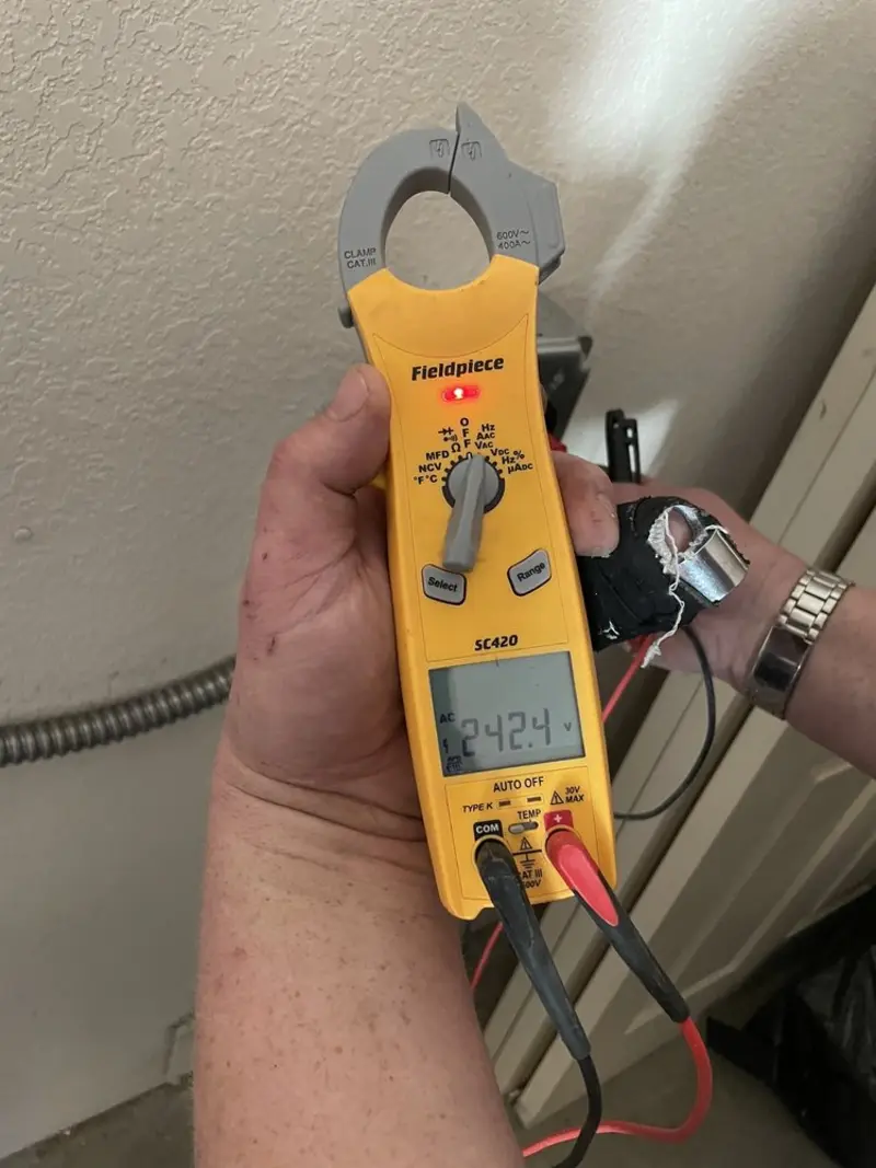Voltage testing with clamp meter during Generator Installation in Port Jervis